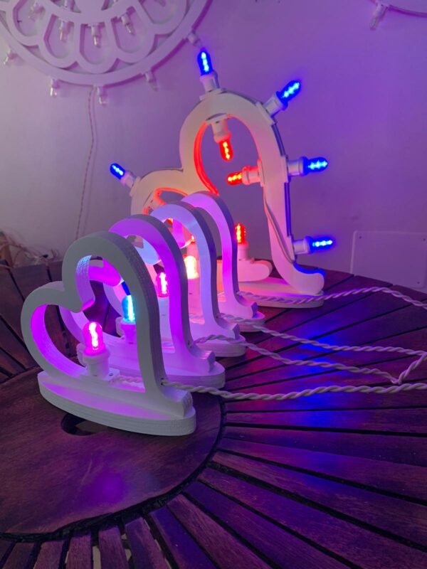 Cuore con vari punti luce - immagine 2