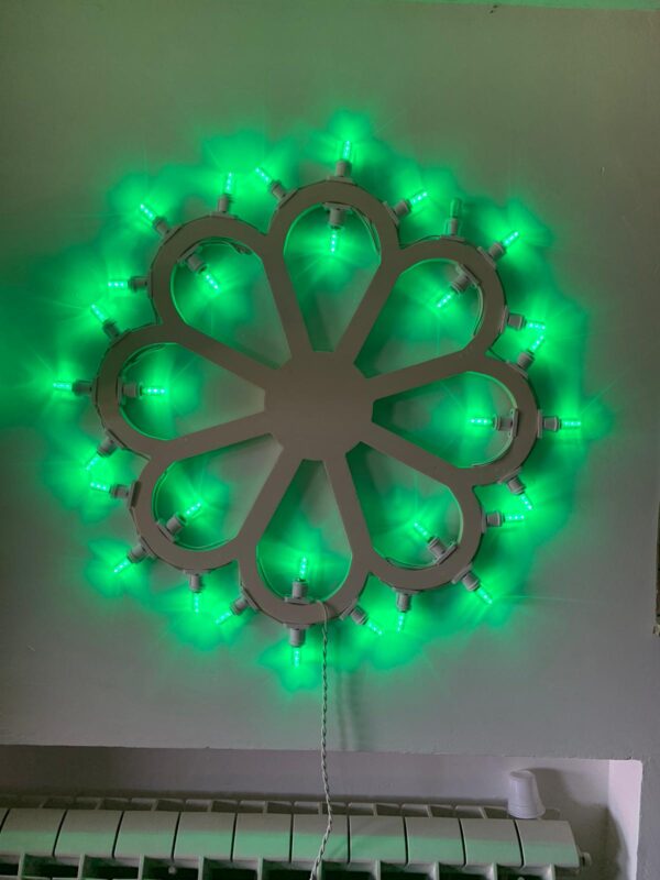 Rosone Margherita diametro 60 cm. con 32 punti luce
